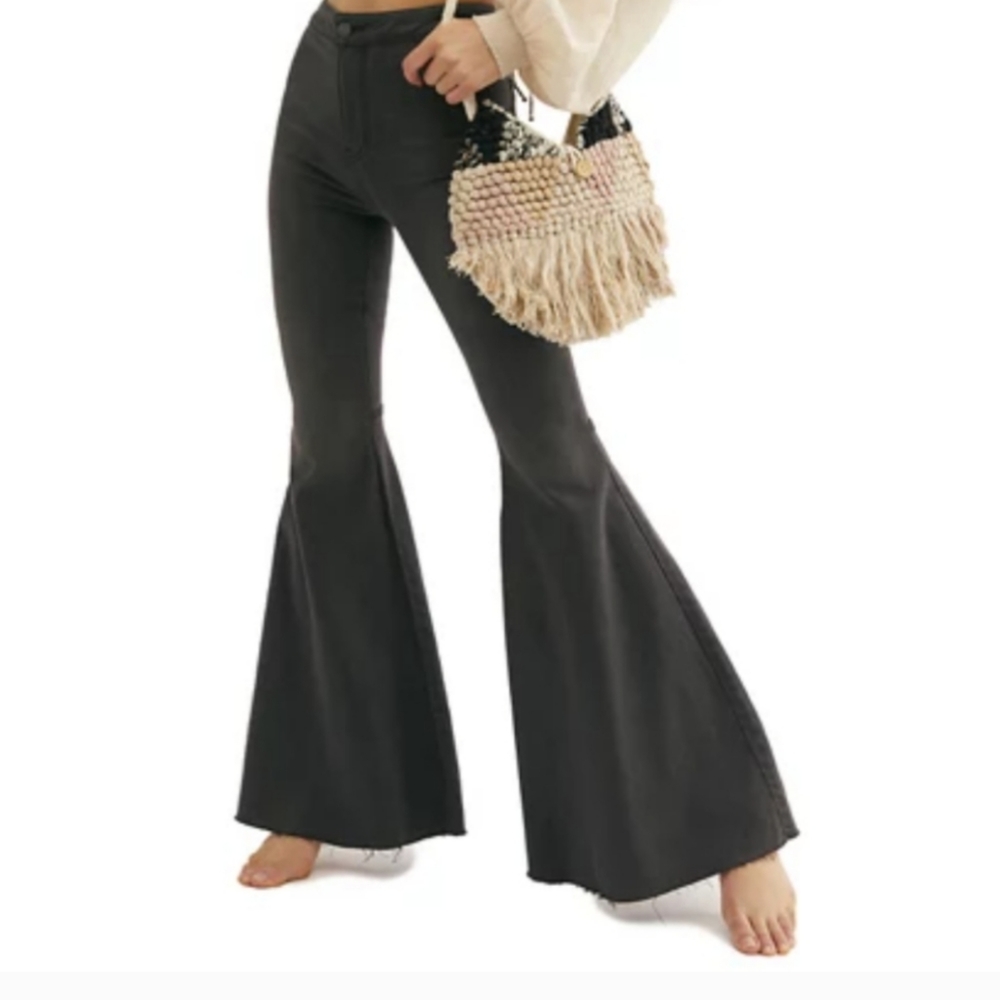 Free People Just Float on Flare Jeans sz 27